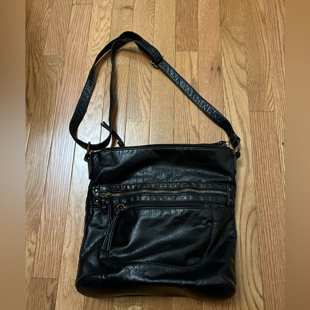 Bueno Black Faux Leather Shoulder Bag Purse